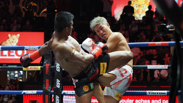 Buakaw is not letting time go to waste. He is warming up his body by stepping into the ring to spar with K-1 kickboxer, “Yasuhiro Kido,” hailing from the land of the rising sun, Japan